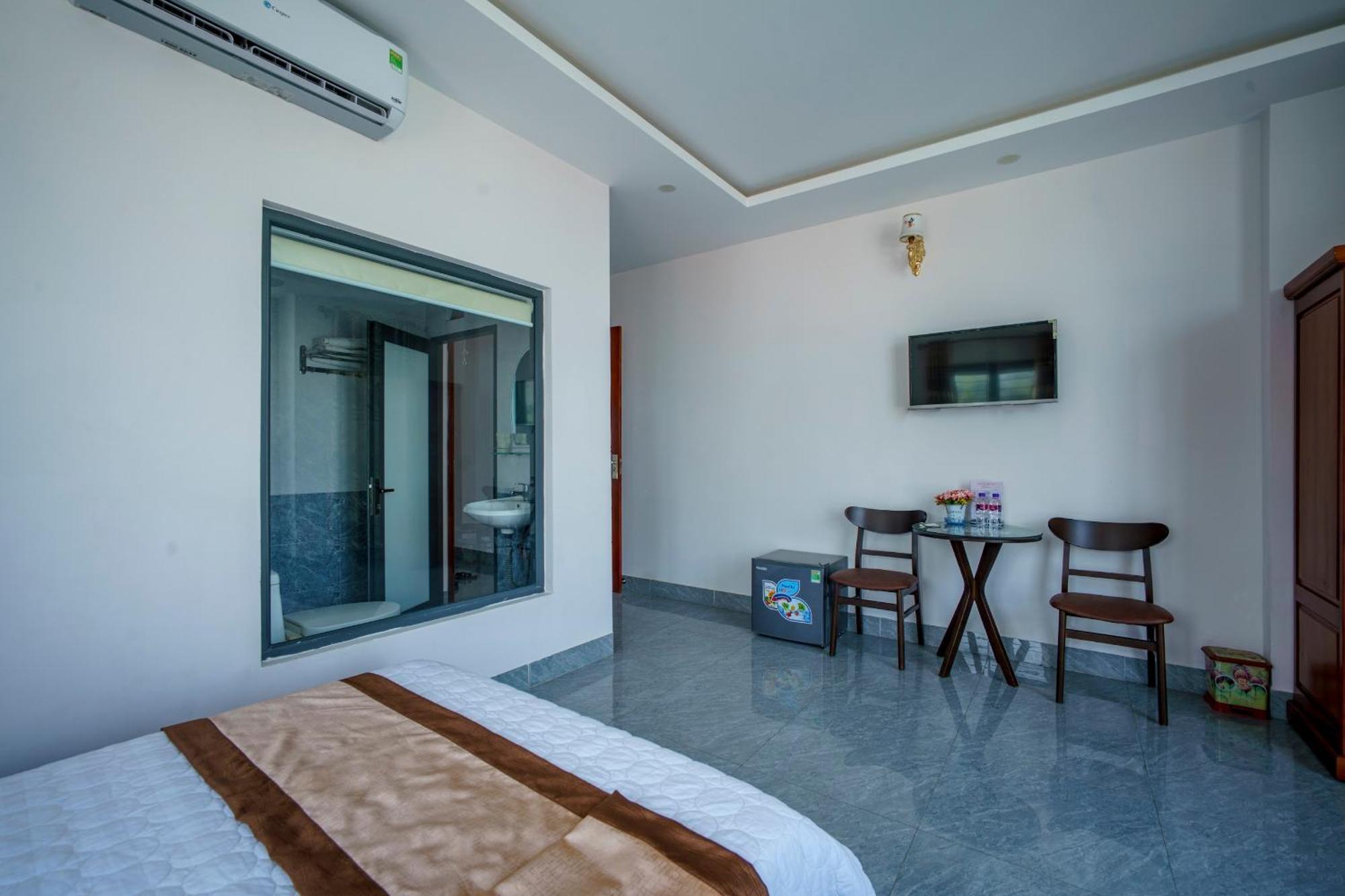 Phu Xuan Hotel Quy Nhon Exterior photo