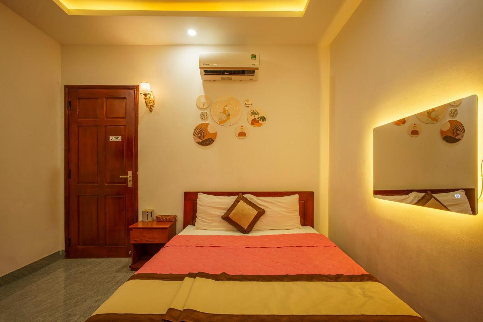Phu Xuan Hotel Quy Nhon Exterior photo